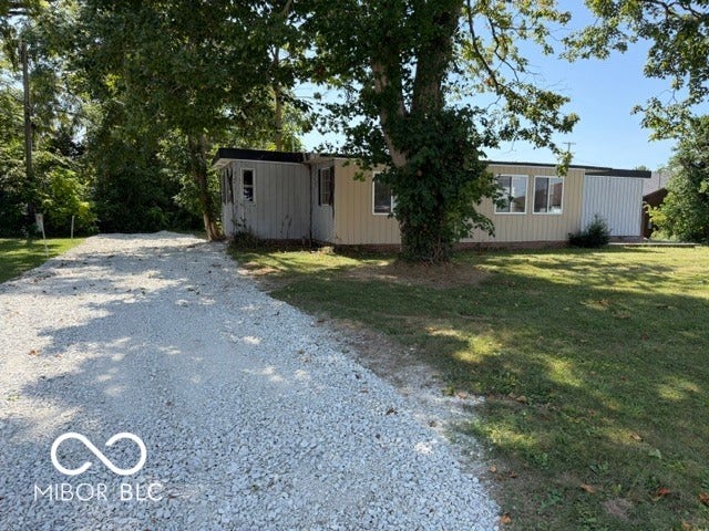 Property photo for 707 Hawkes Street, Rockville, IN