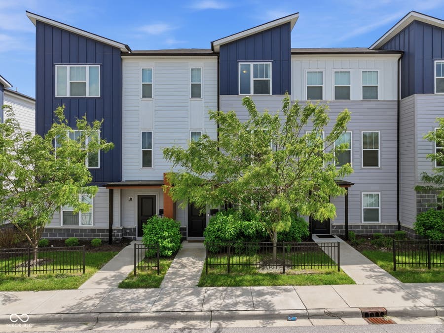 Property photo for 2945 Bolton Square Boulevard, Indianapolis, IN