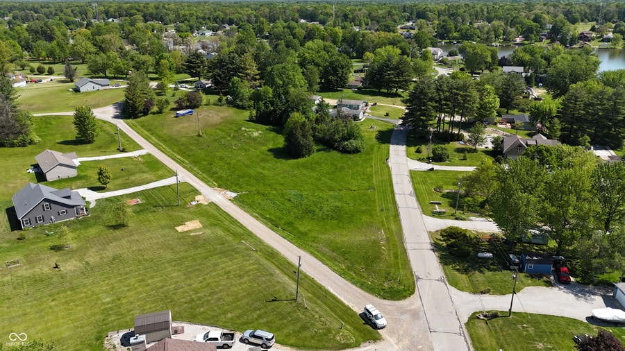Property photo for 664 W Santee Drive, Greensburg, IN