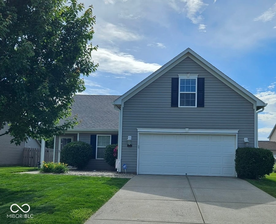 Property photo for 6192 N Woodhaven Drive, McCordsville, IN