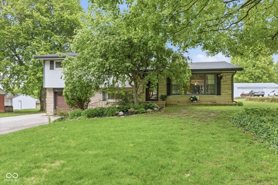 Property photo for 2416 Tulip Drive S, Indianapolis, IN