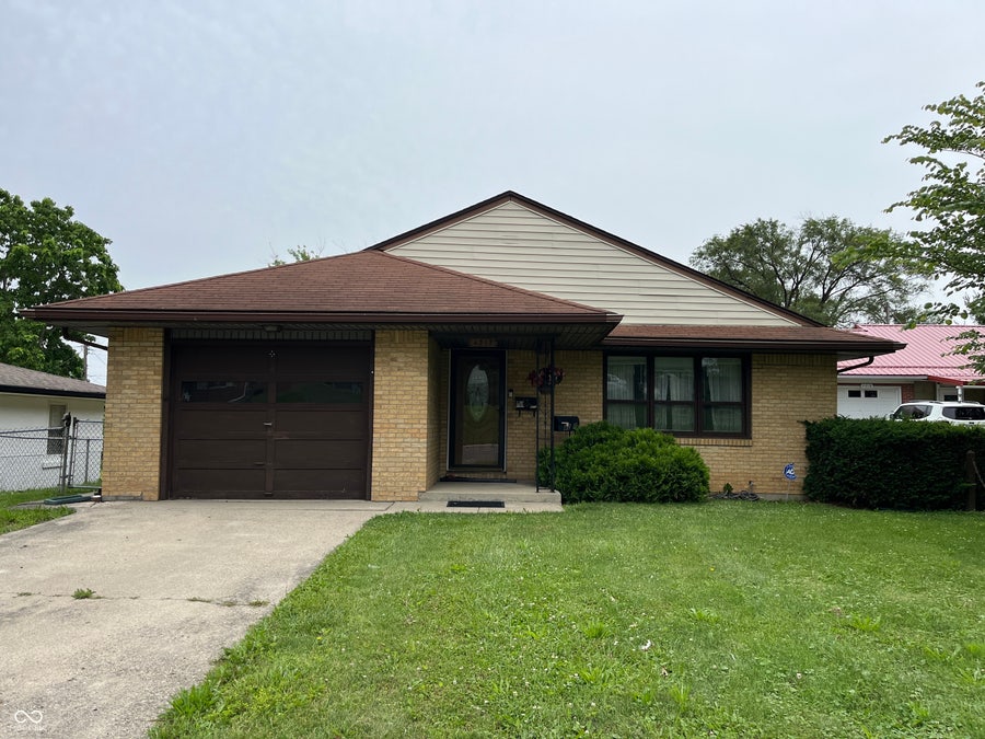 Property photo for 4212 Columbus Avenue, Anderson, IN