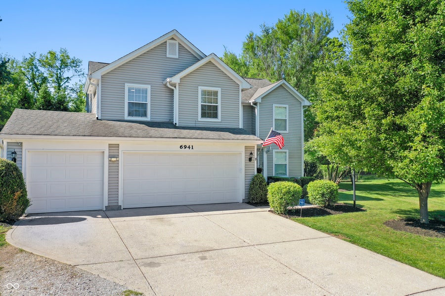 Property photo for 6941 Devinney Lane, Indianapolis, IN