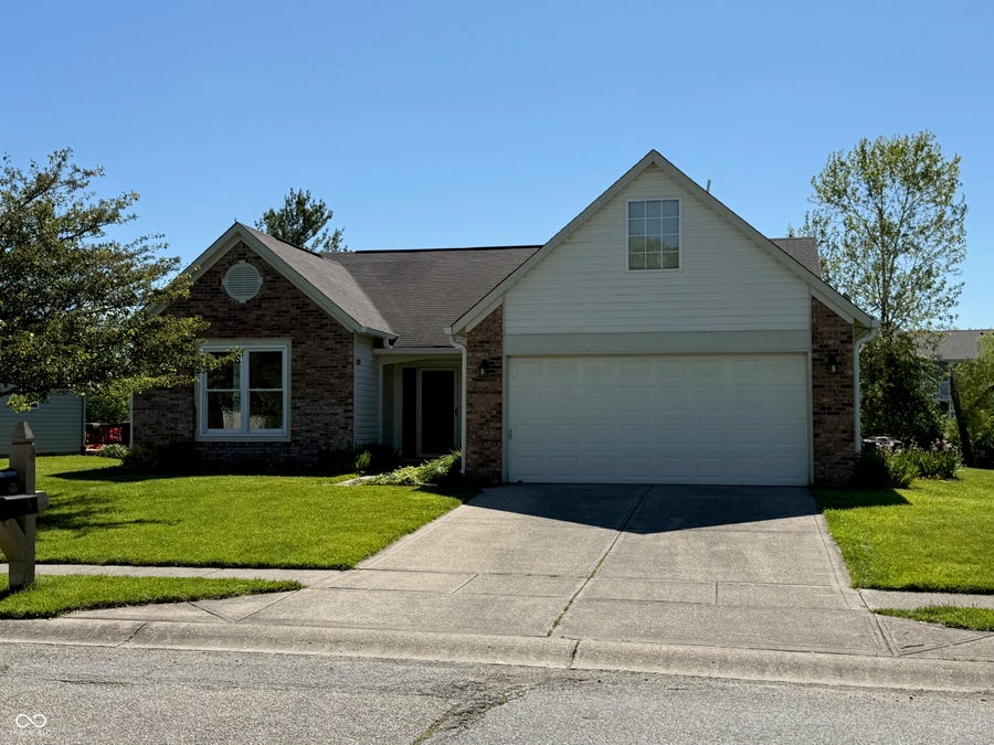 Property photo for 8551 Buffalo Ridge Drive, Indianapolis, IN