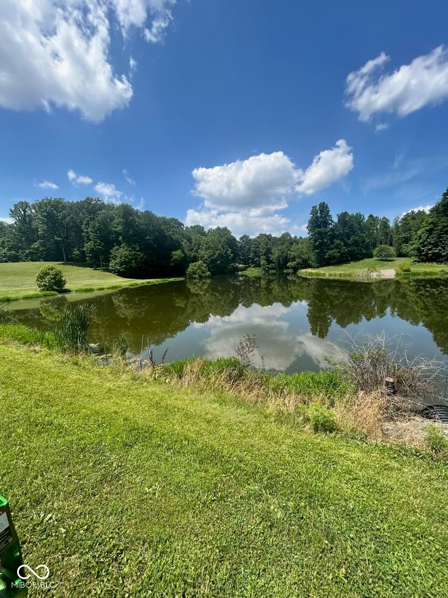 Property photo for 750 South, Elizabethtown, IN