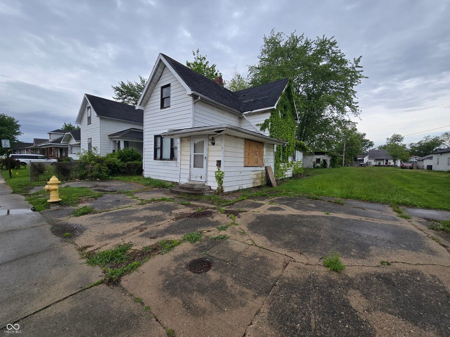 Property photo for 2703 Main Street, Anderson, IN