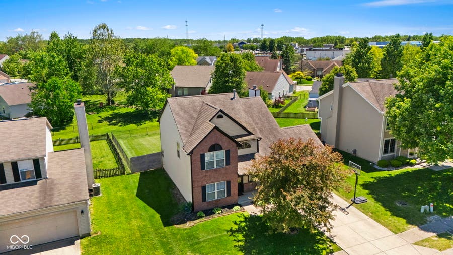 Property photo for 7793 Cobblesprings Drive, Avon, IN