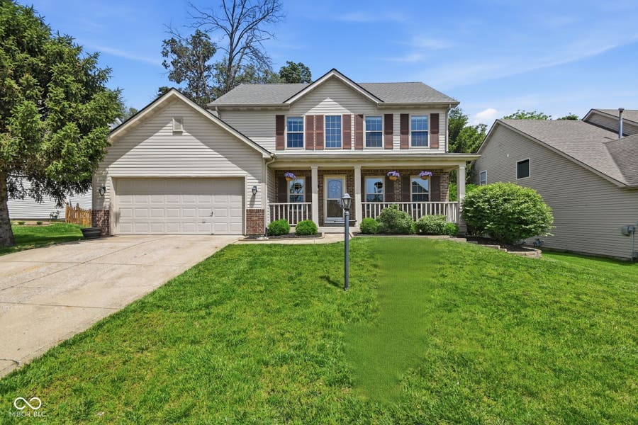 Property photo for 13849 Stone Haven Drive, Carmel, IN