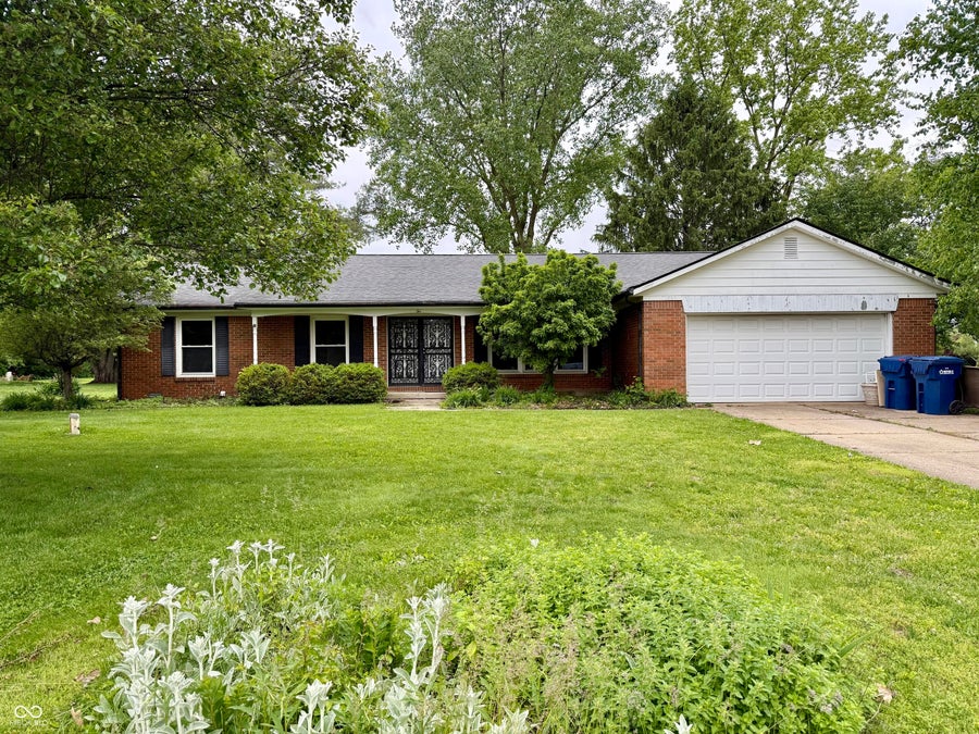 Property photo for 2 Holmes Court, Greenfield, IN