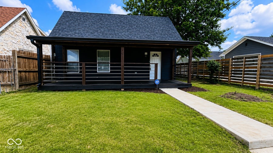 Property photo for 915 Saint Paul Street, Indianapolis, IN