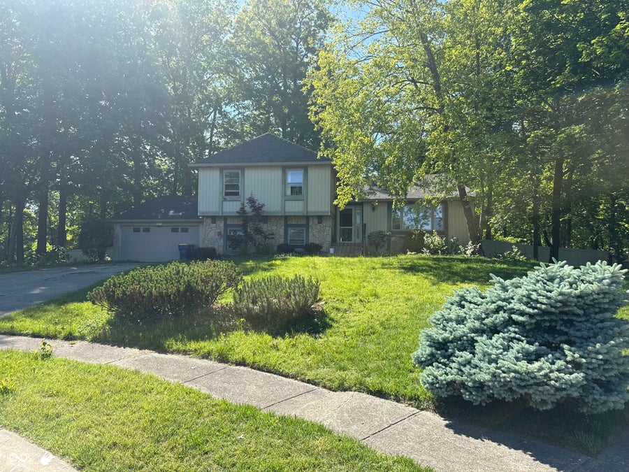 Property photo for 10676 Oakwood Court, Carmel, IN