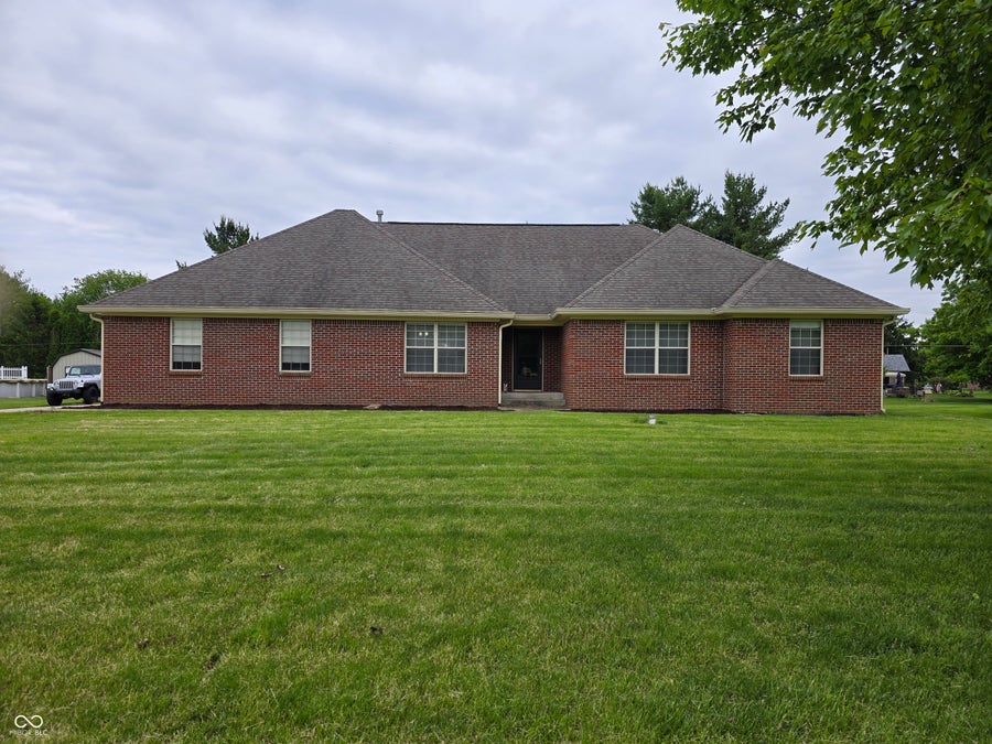 Property photo for 3393 W Sunset Drive N, Greenfield, IN