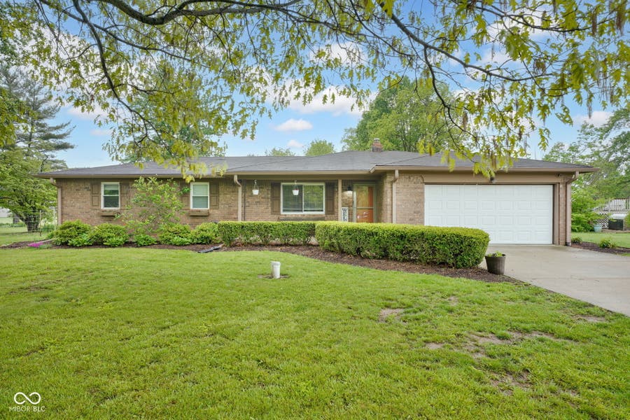 Property photo for 4611 E County Road 100 N, Avon, IN