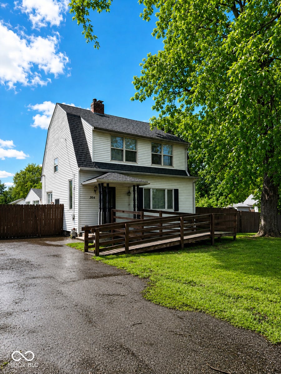 Property photo for 304 W Hanna Avenue, Indianapolis, IN