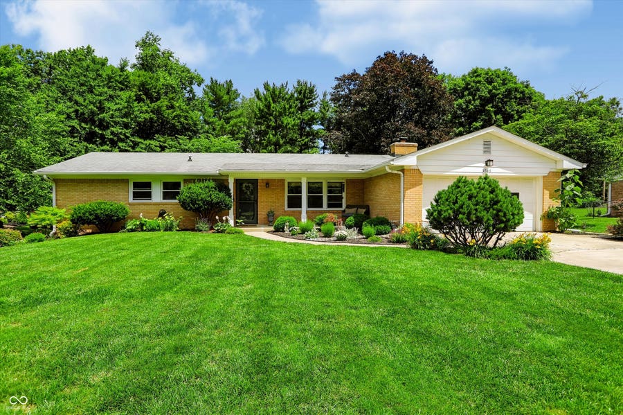 Property photo for 3846 Wyandotte Trail, Indianapolis, IN
