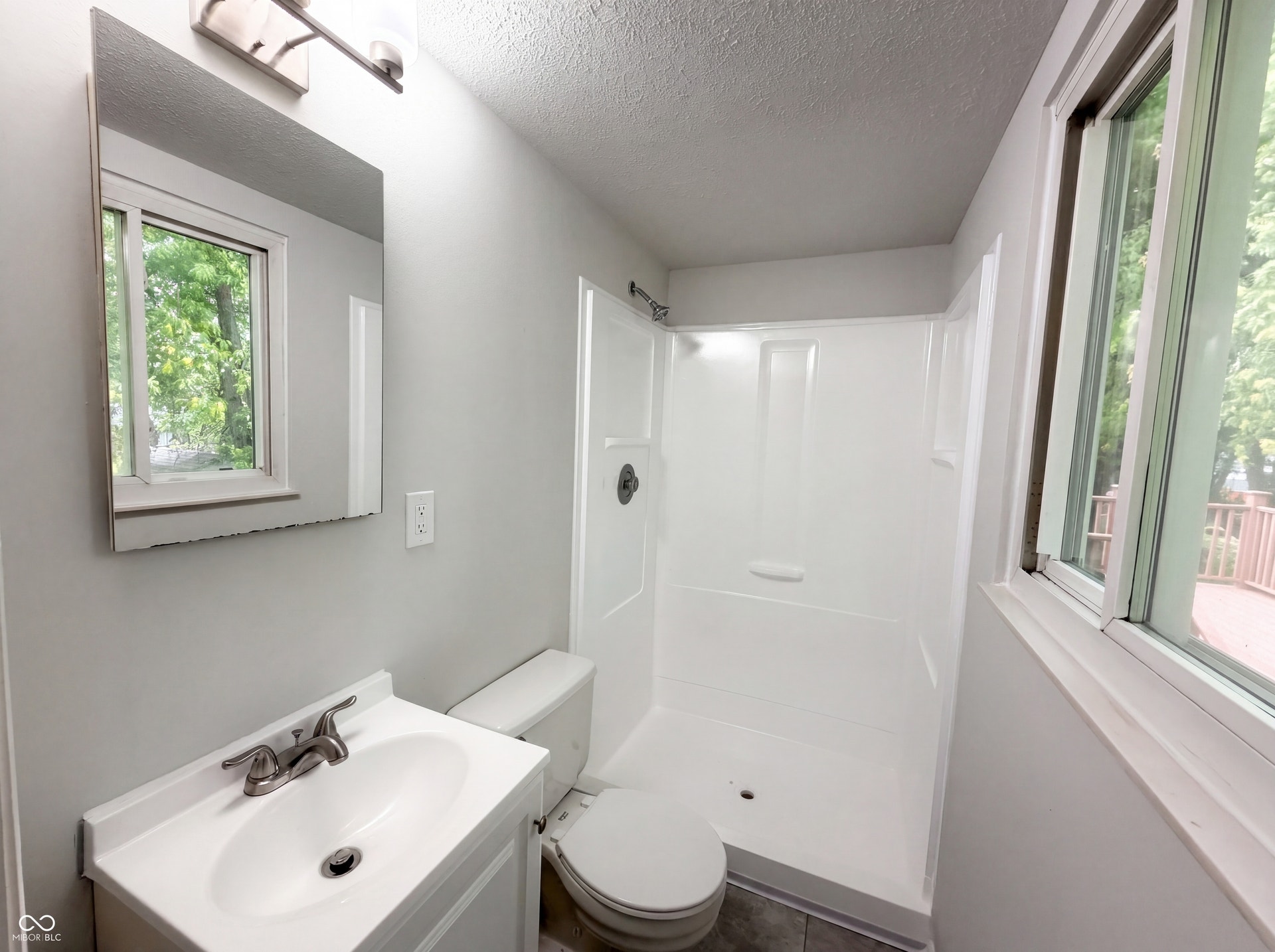 918 Bremerton Drive, Indianapolis, IN 46229 918 Bremerton Drive, Indianapolis, IN 46229