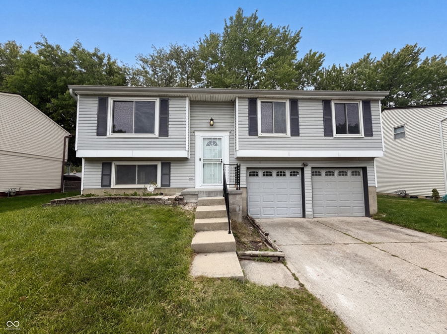 Property photo for 918 Bremerton Drive, Indianapolis, IN
