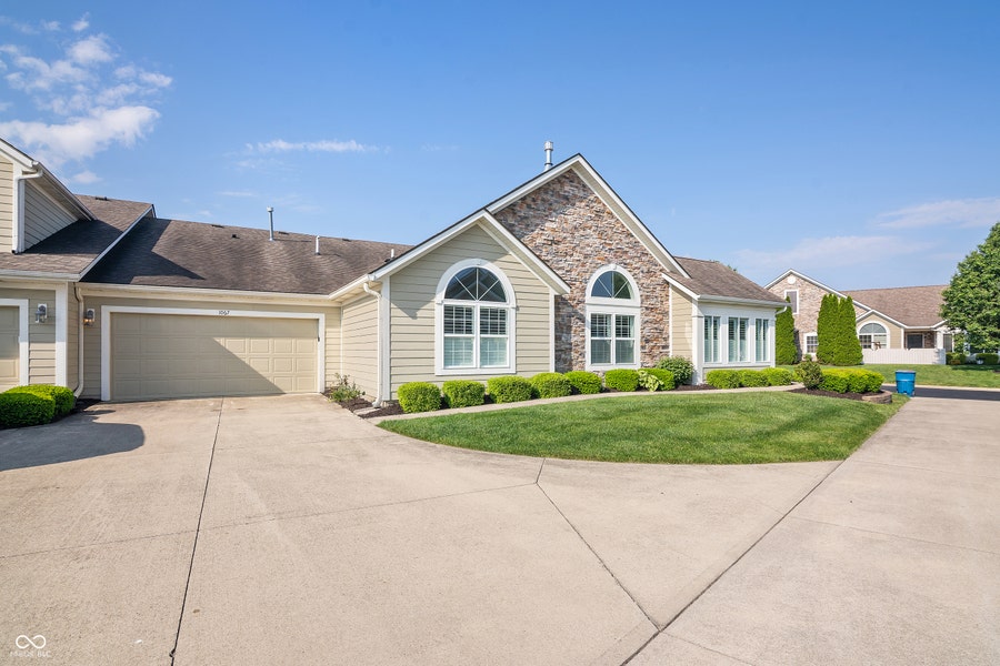 Property photo for 1067 Distinctive Way, Greenfield, IN
