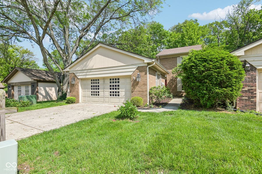 Property photo for 5214 Fawn Hill Court, Indianapolis, IN