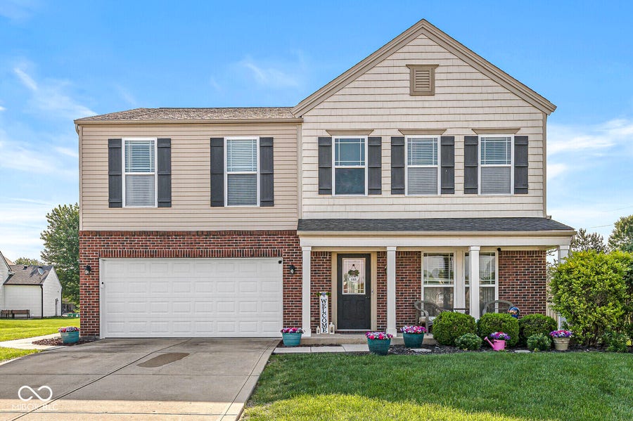 Property photo for 8595 Harlekin Court, Avon, IN