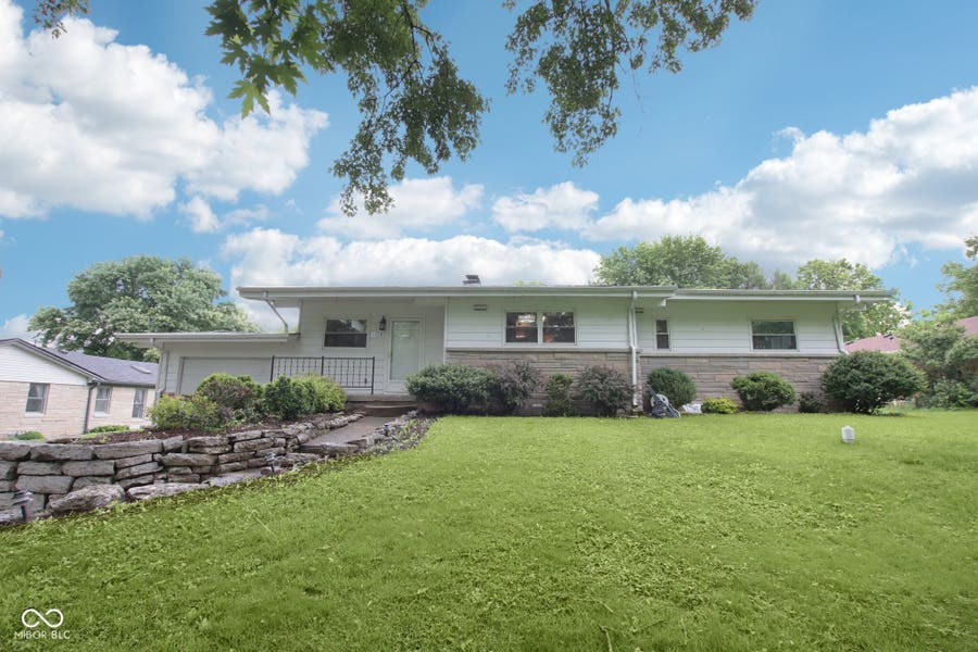 Property photo for 2428 Tulip Drive S, Indianapolis, IN