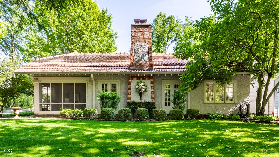 Property photo for 930 E 57th Street, Indianapolis, IN