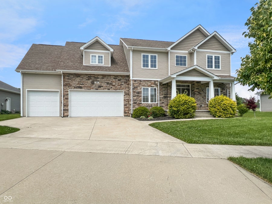 Property photo for 88 Westbrook Court, Columbus, IN