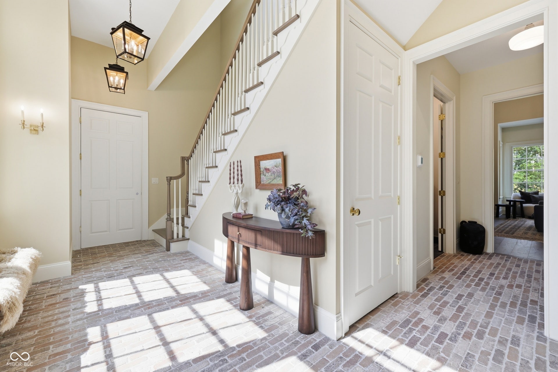 10400 Holliday Farms Boulevard, Zionsville, IN 46077