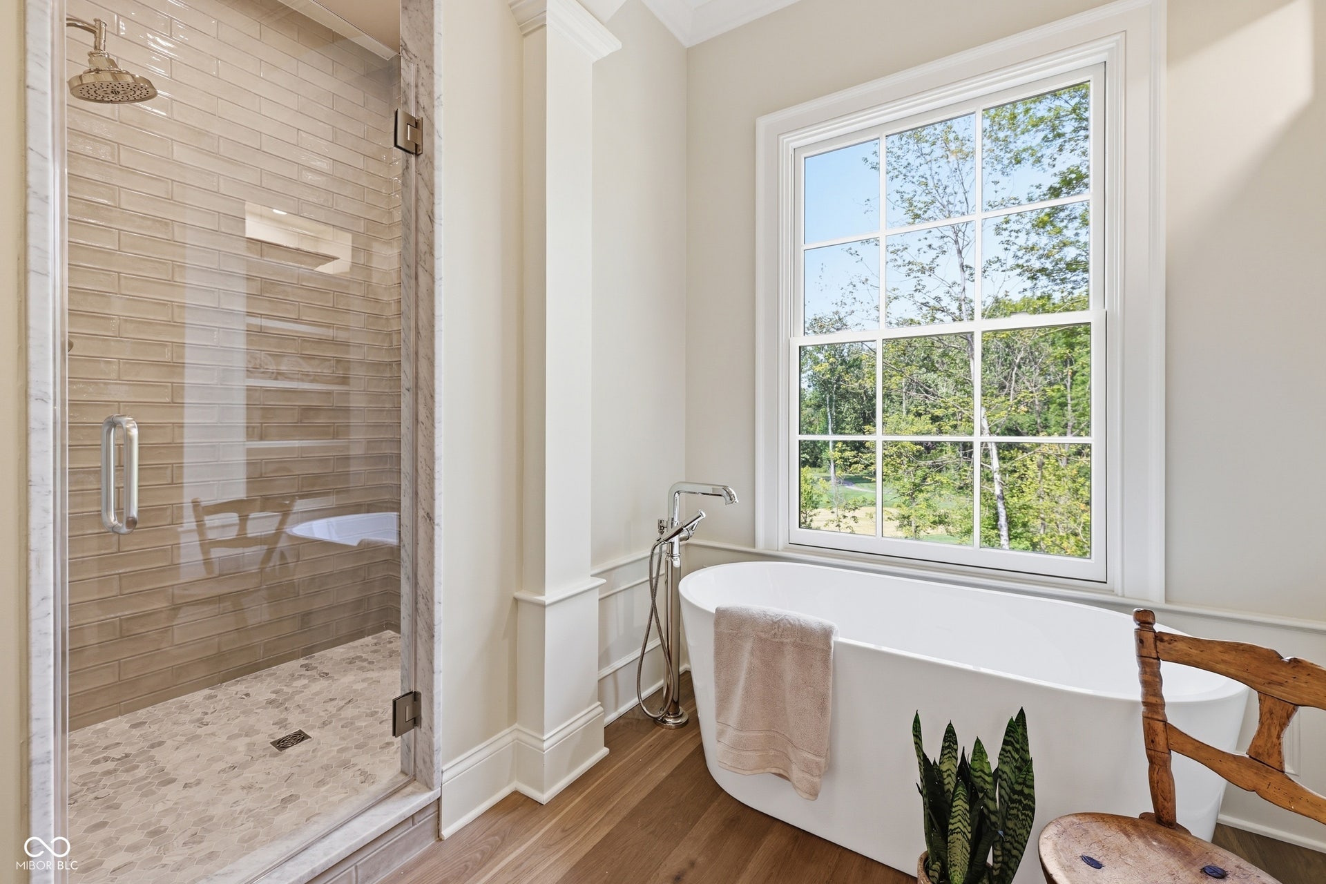 10400 Holliday Farms Boulevard, Zionsville, IN 46077