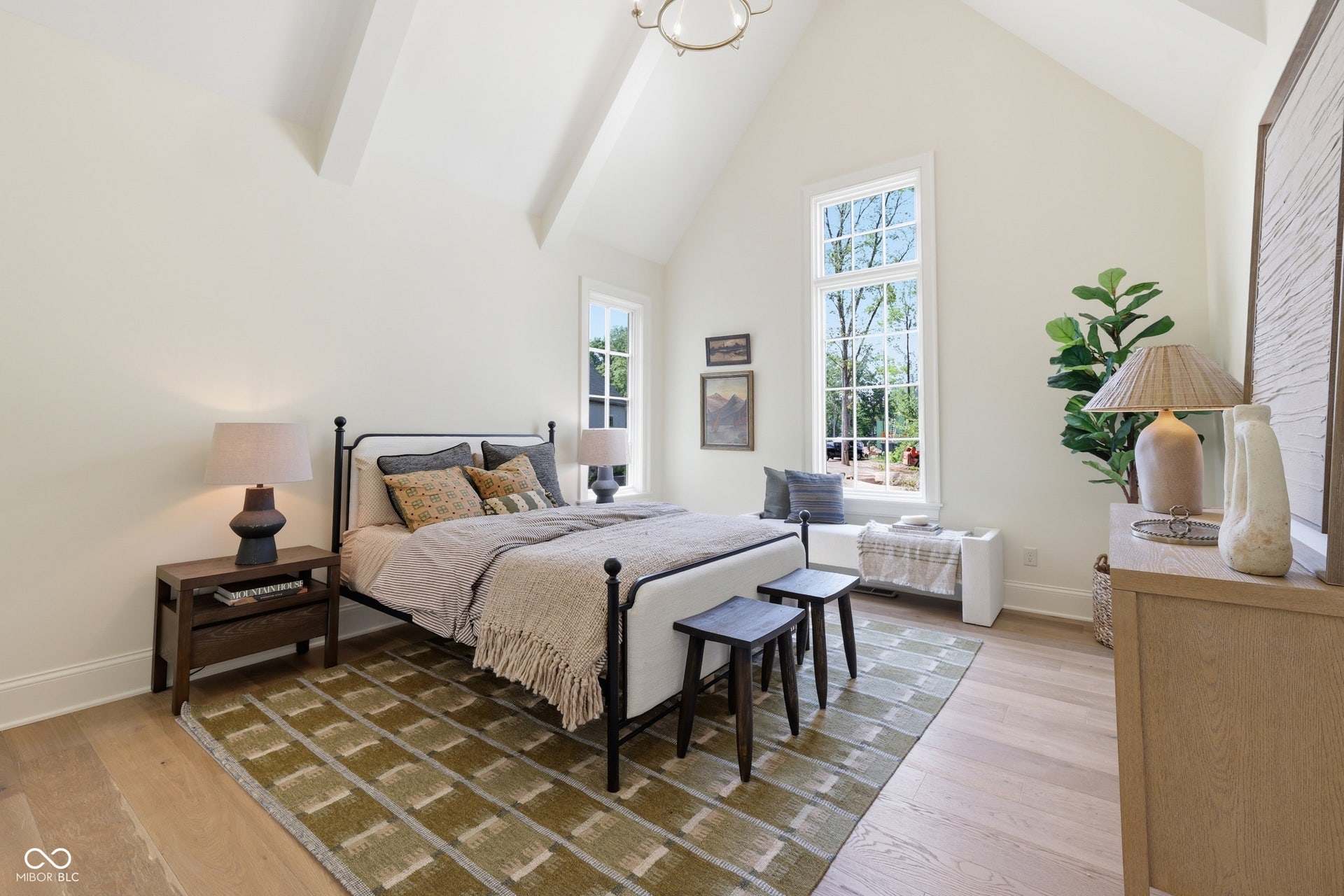 10400 Holliday Farms Boulevard, Zionsville, IN 46077