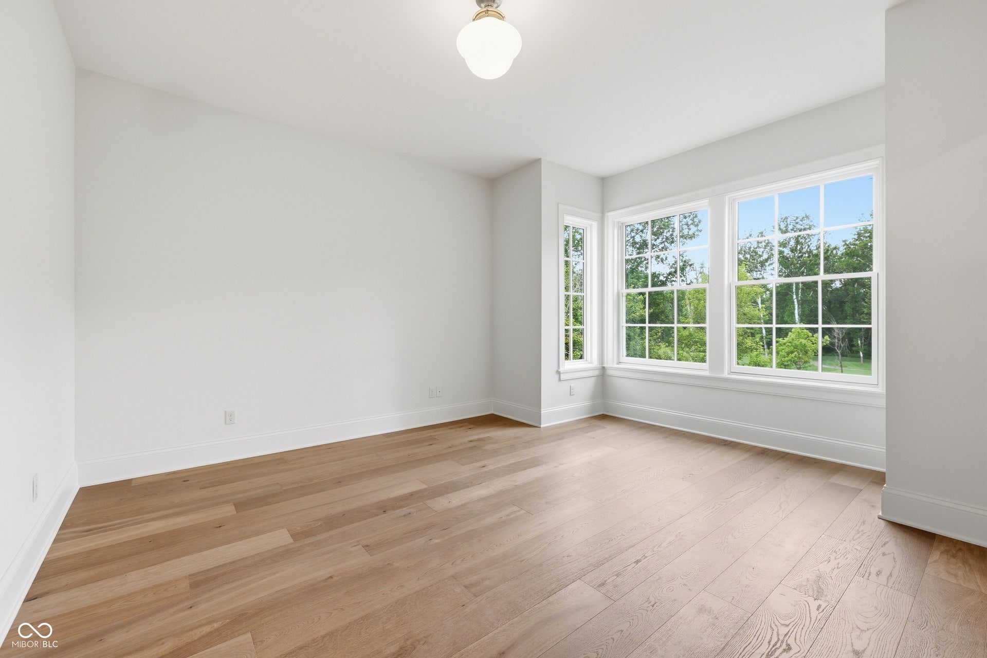 10400 Holliday Farms Boulevard, Zionsville, IN 46077