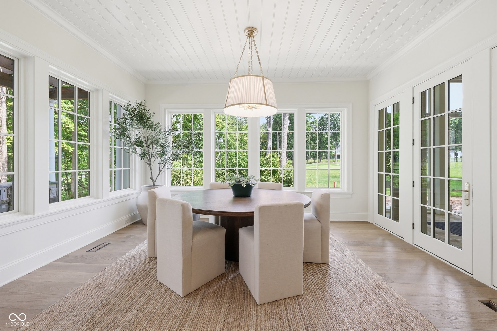 10400 Holliday Farms Boulevard, Zionsville, IN 46077