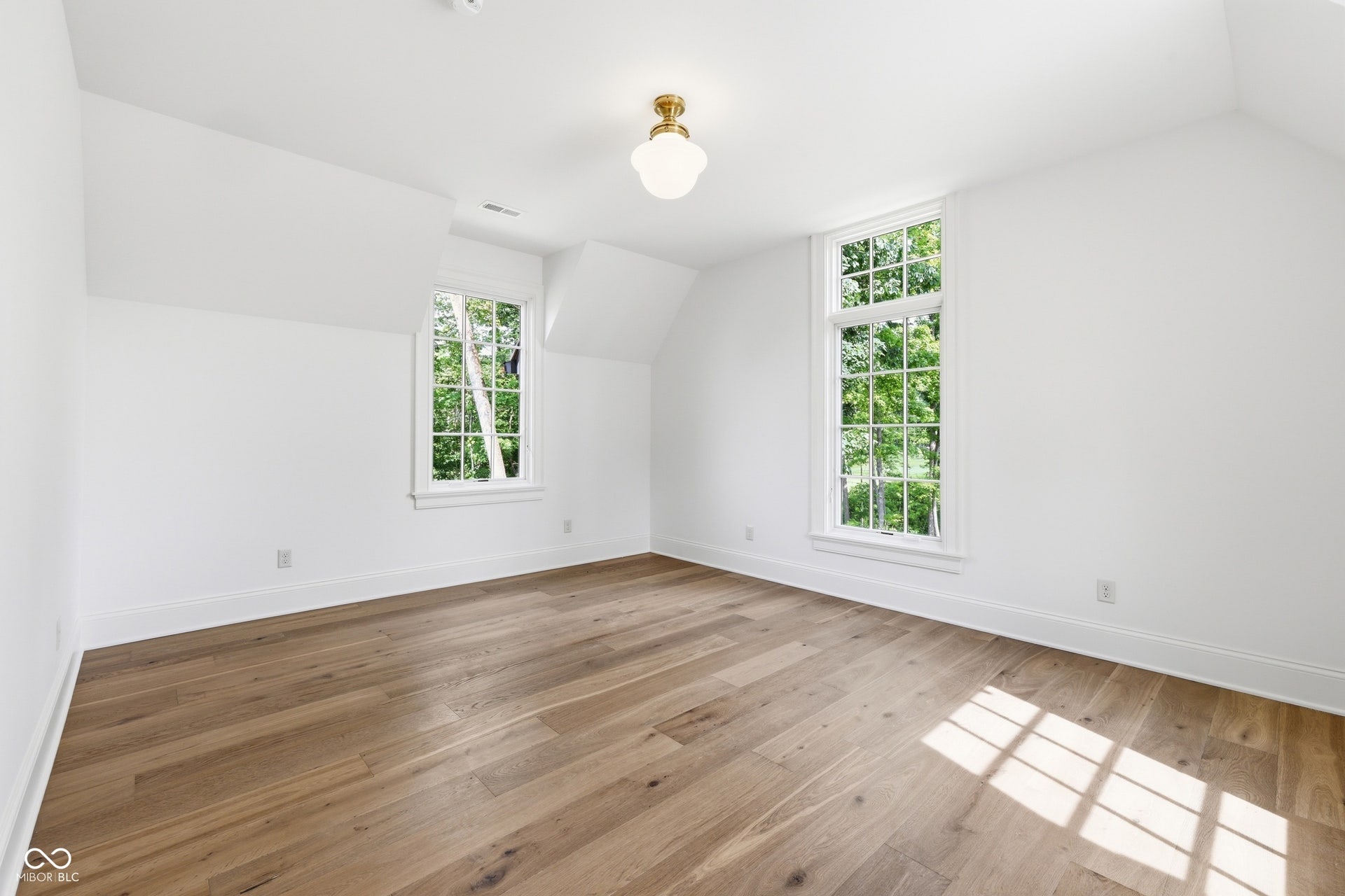 10400 Holliday Farms Boulevard, Zionsville, IN 46077