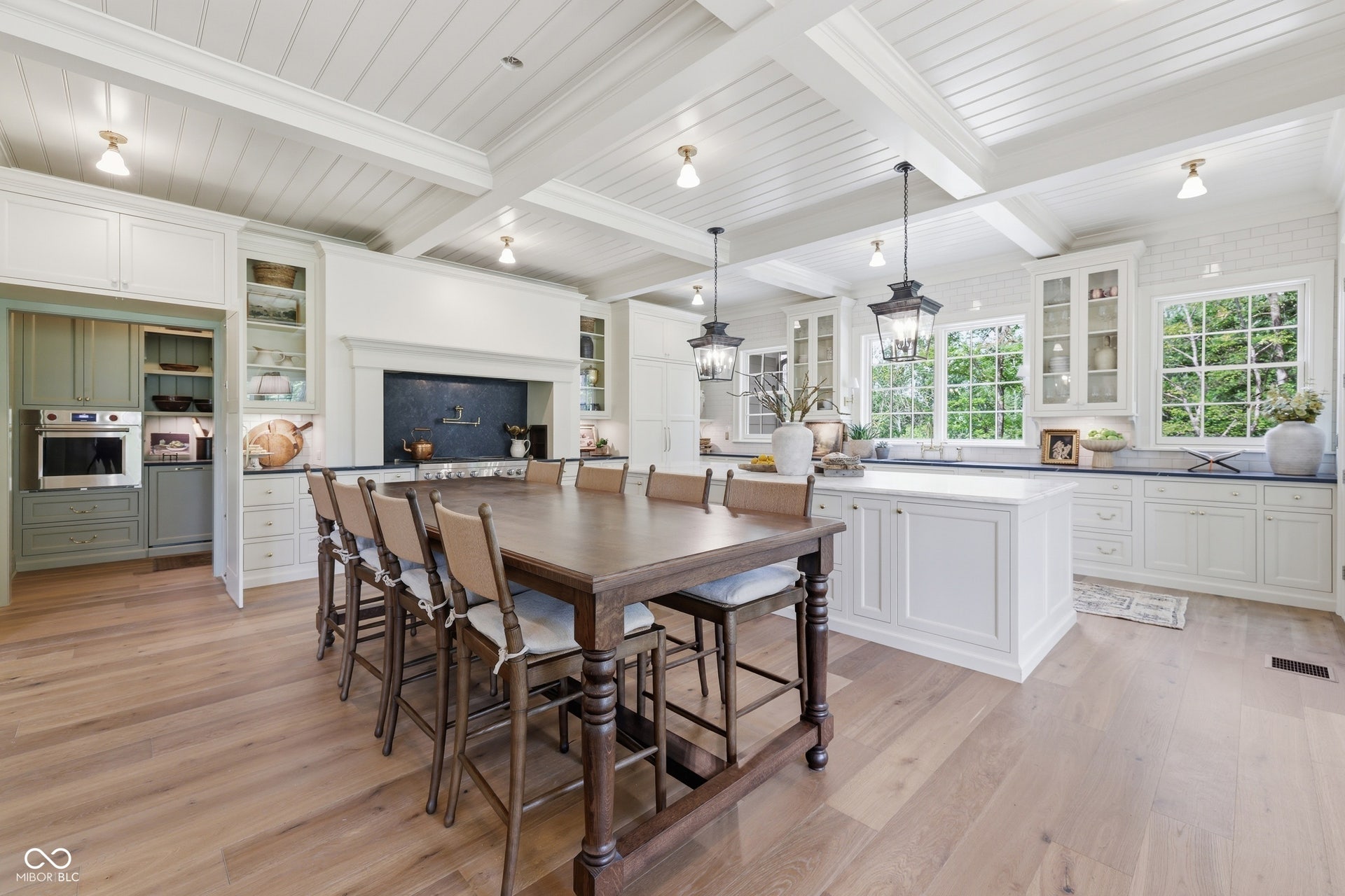 10400 Holliday Farms Boulevard, Zionsville, IN 46077
