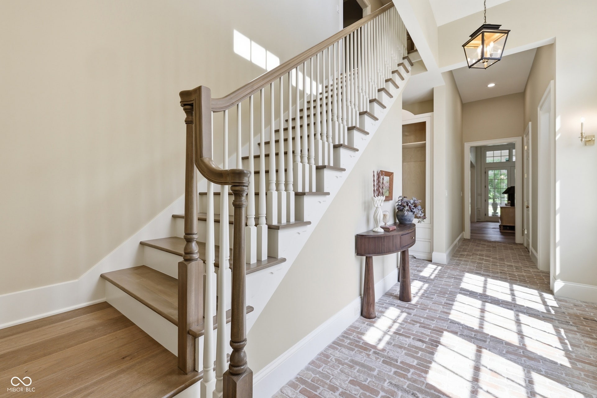 10400 Holliday Farms Boulevard, Zionsville, IN 46077