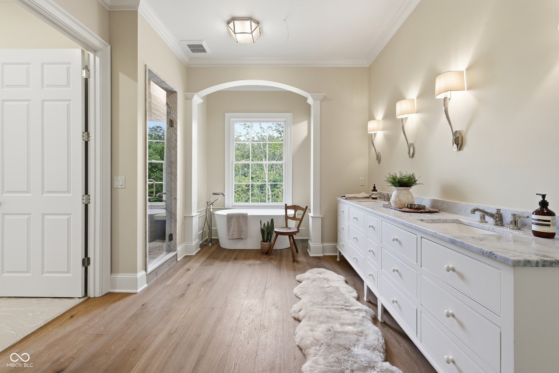 10400 Holliday Farms Boulevard, Zionsville, IN 46077