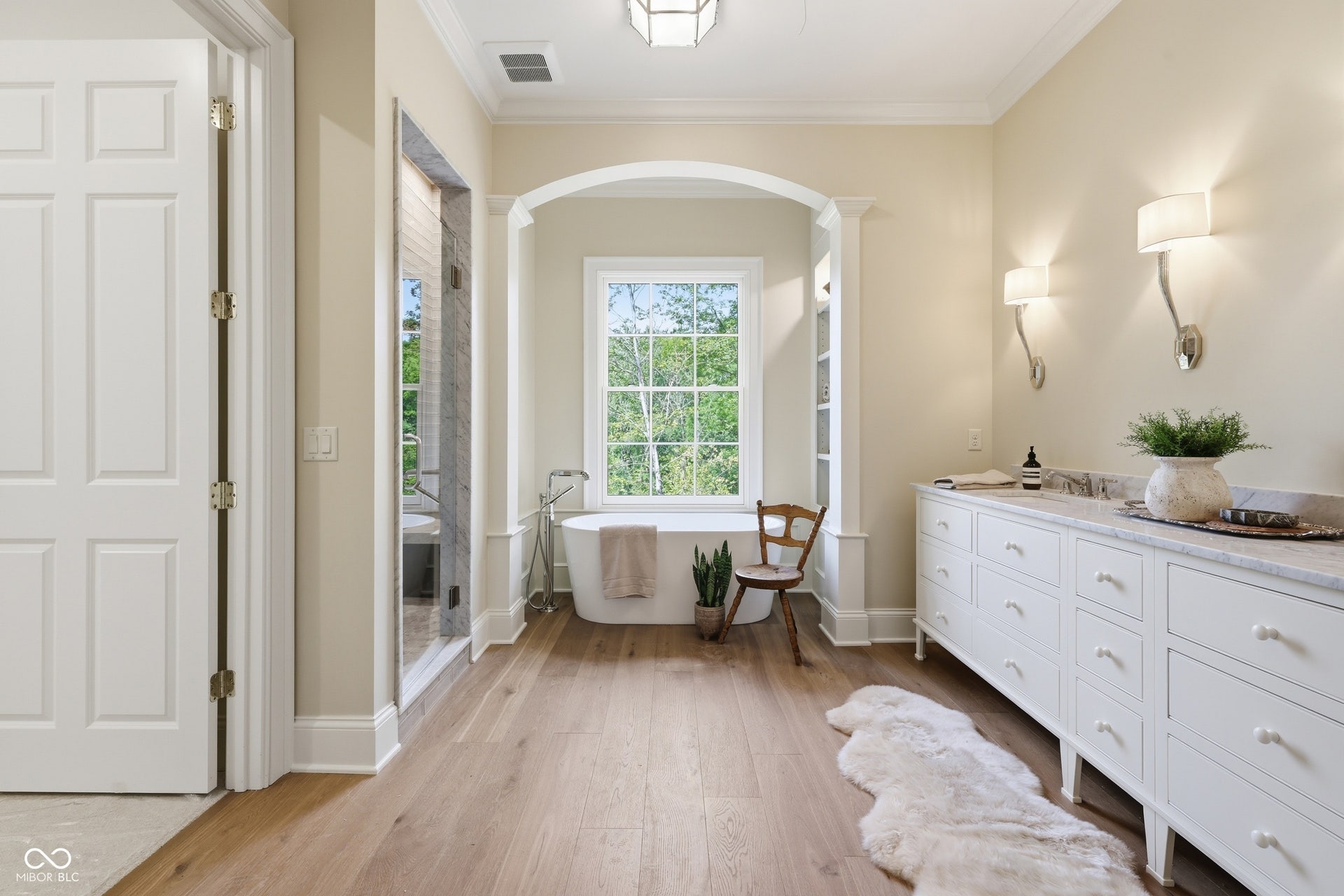 10400 Holliday Farms Boulevard, Zionsville, IN 46077
