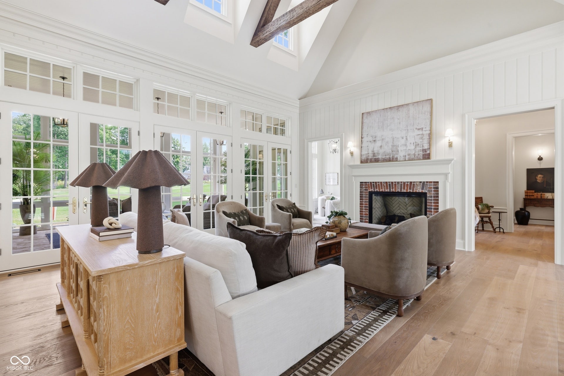 10400 Holliday Farms Boulevard, Zionsville, IN 46077