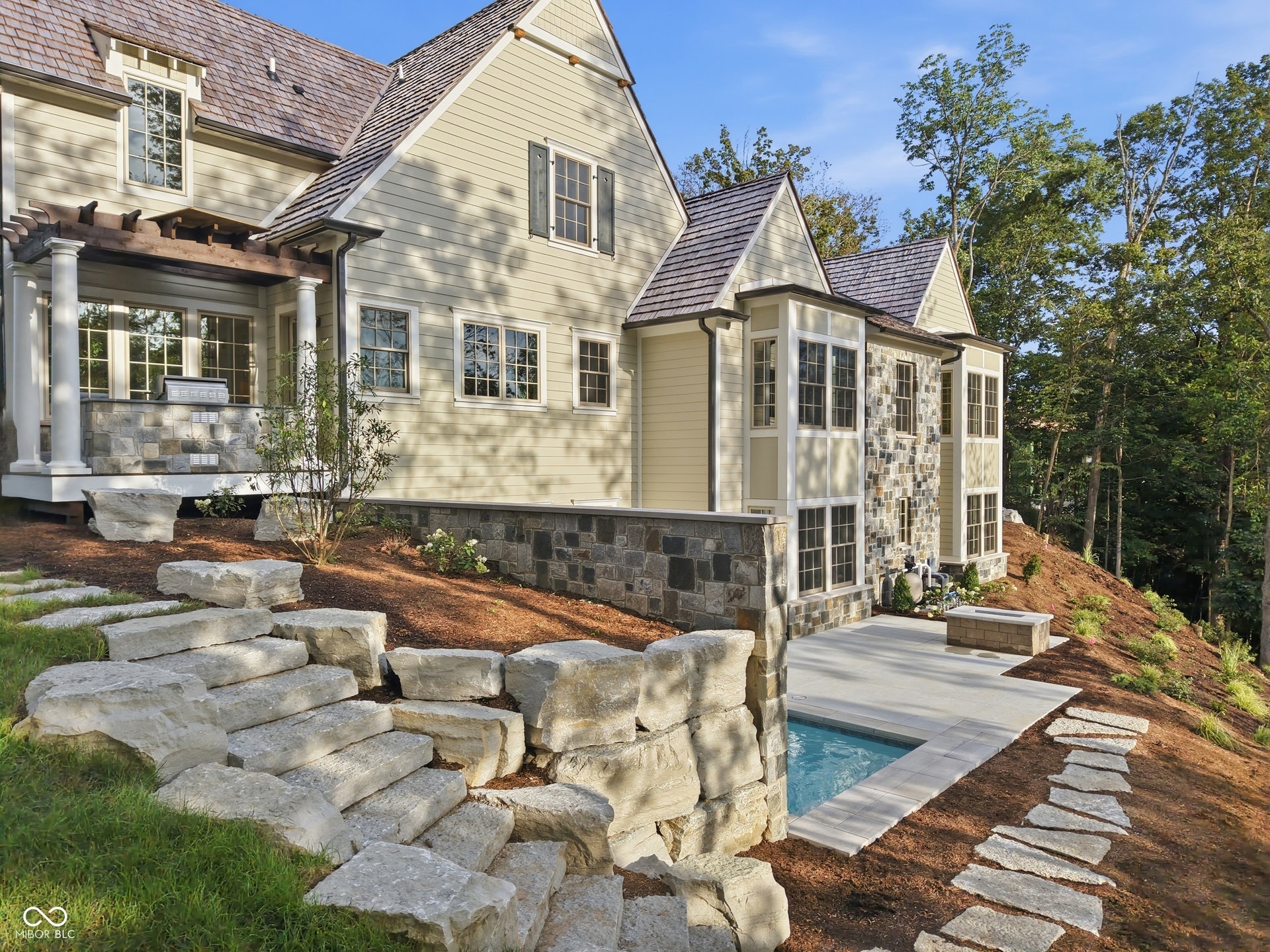 10400 Holliday Farms Boulevard, Zionsville, IN 46077