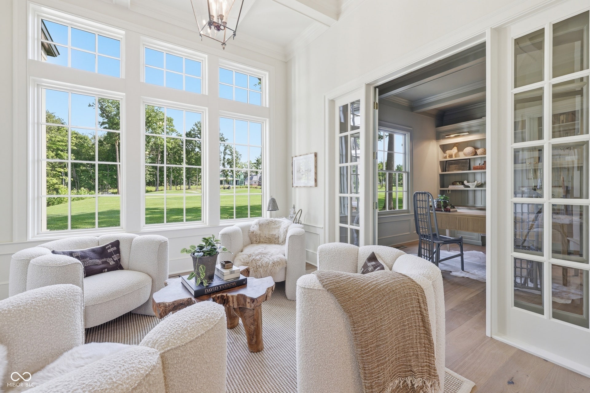 10400 Holliday Farms Boulevard, Zionsville, IN 46077