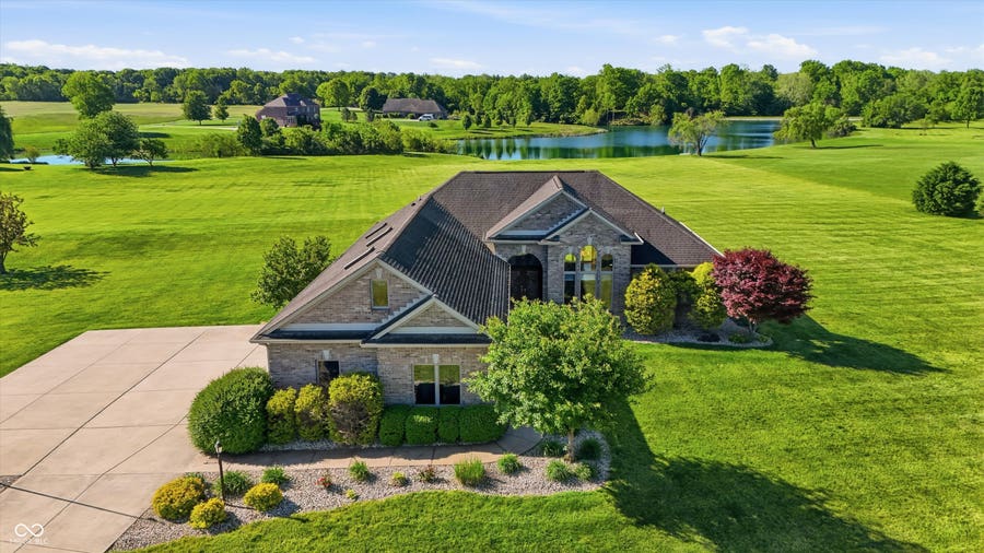 Property photo for 5991 W State Road 135, Trafalgar, IN