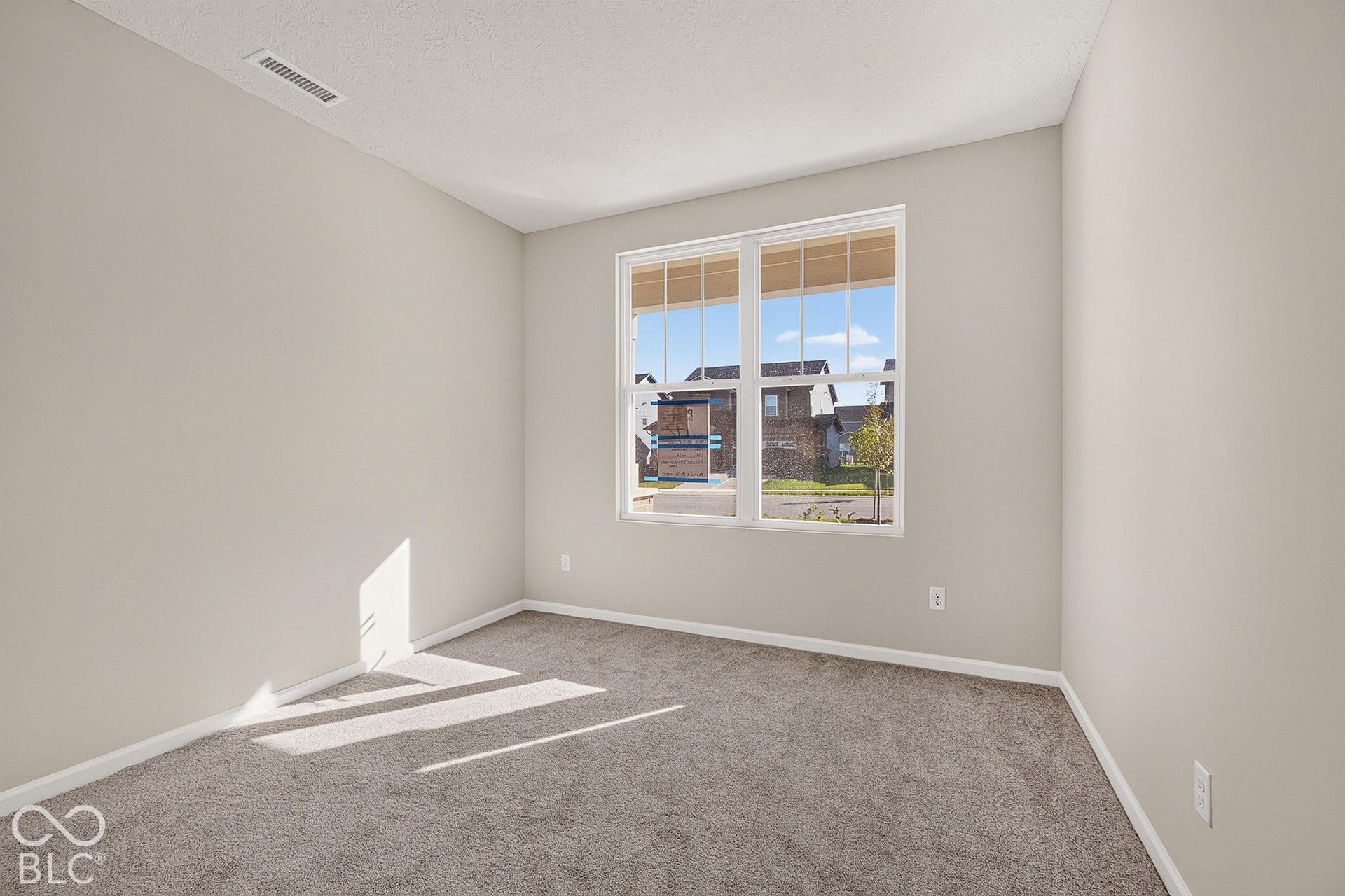 3394 Churchill Lane, Whitestown, IN 46075 Flex Room