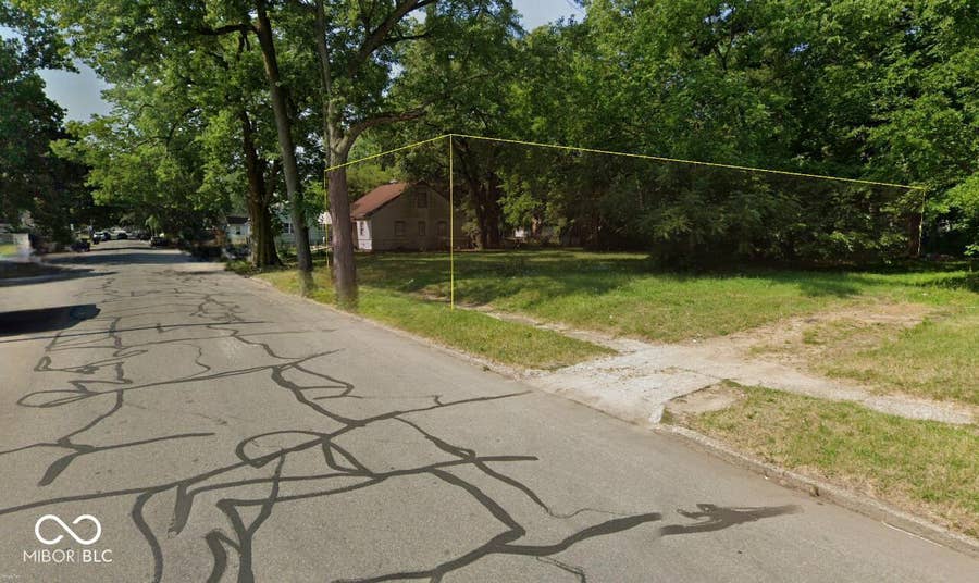 Property photo for 1333 Huey Street, South Bend, IN