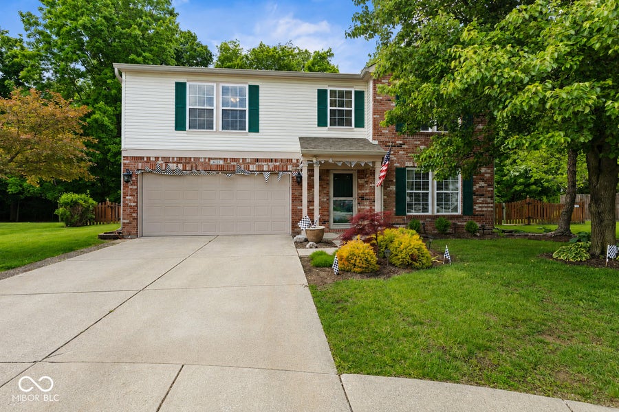 Property photo for 6725 Amber Springs Way, Indianapolis, IN