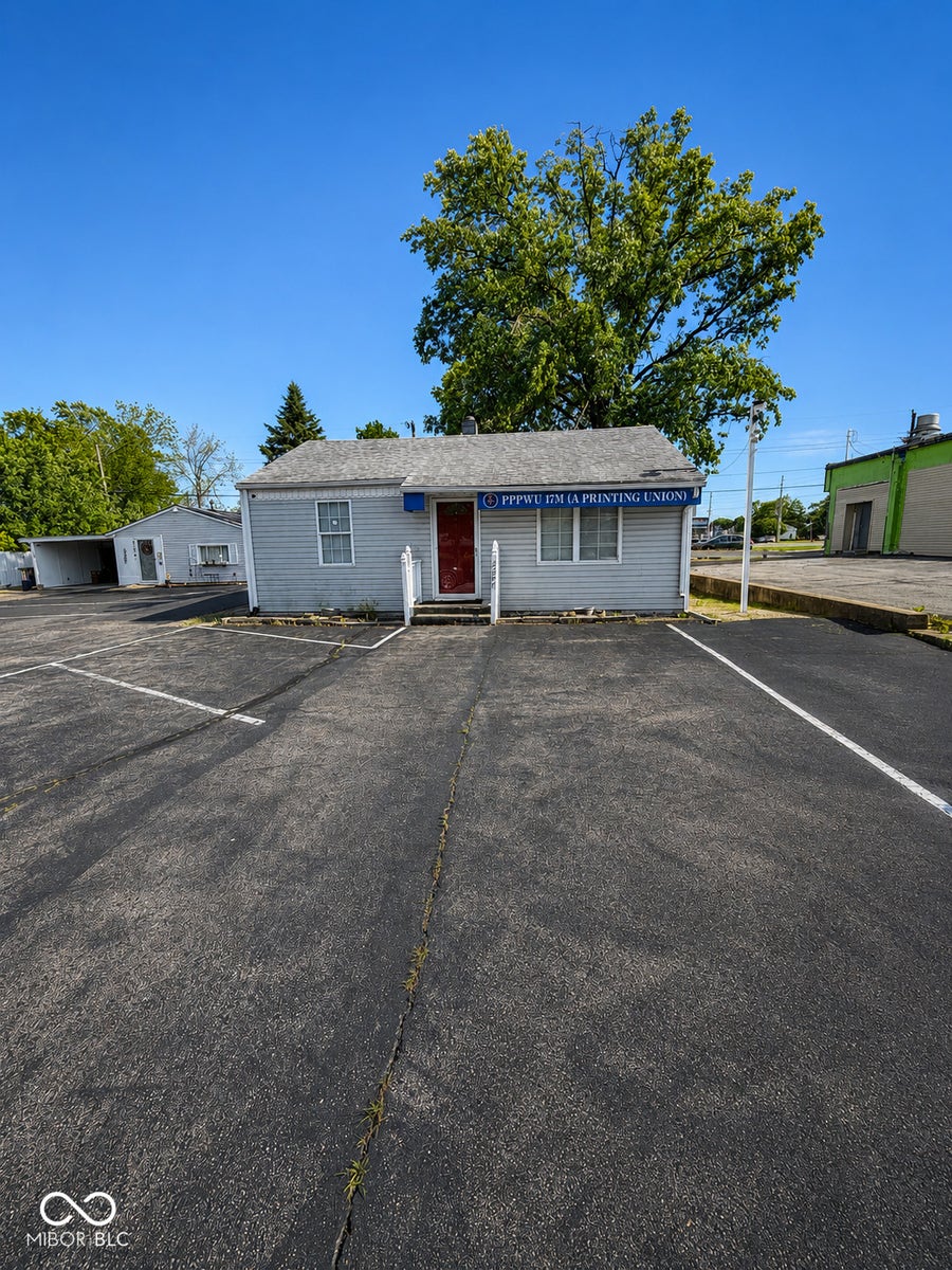 Property photo for 2207 Fowler Street, Anderson, IN