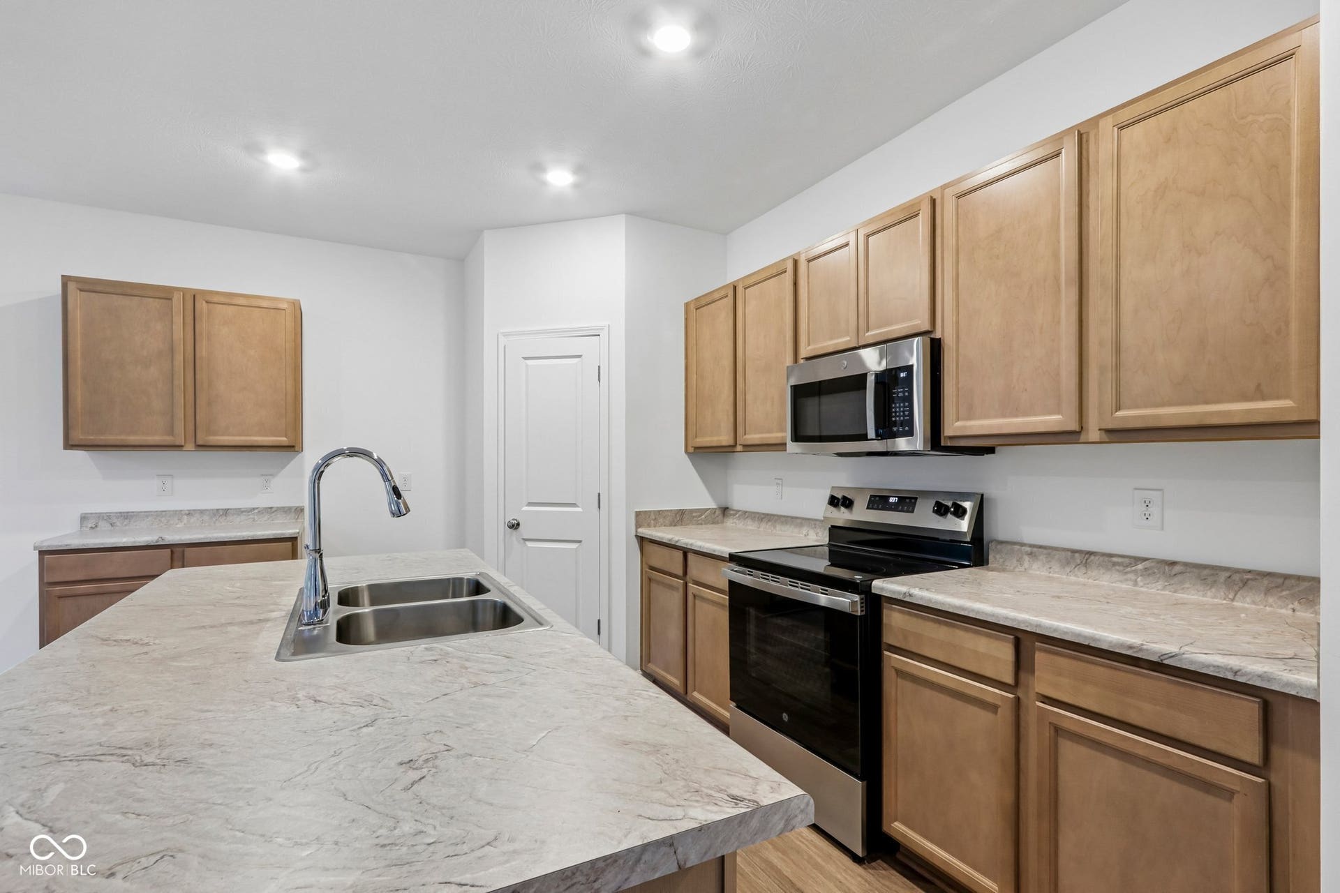 2054 Black Oak Drive - Ready Now