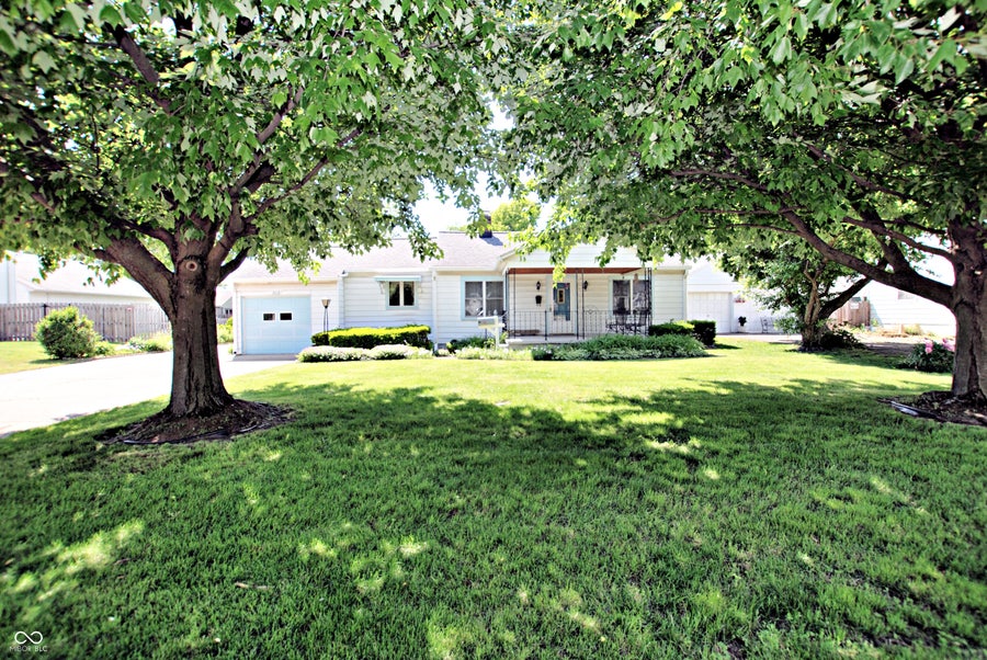 Property photo for 1112 N Lynhurst Drive, Indianapolis, IN