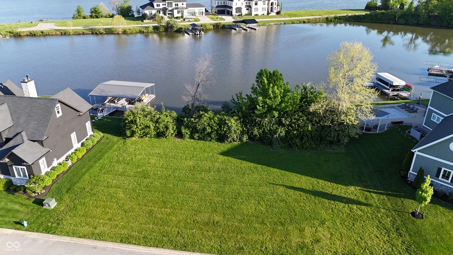 Property photo for 13372 Cambridge Cove Way, Fishers, IN