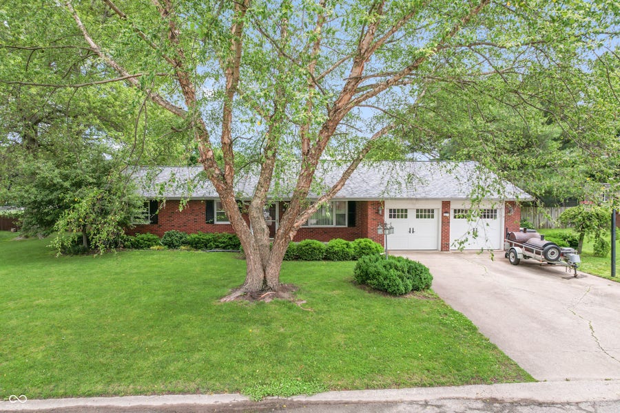 Property photo for 437 Schleter Court, Seymour, IN