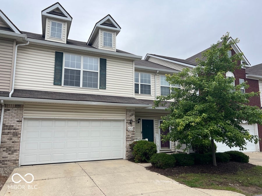 Property photo for 6212 Bishops Pond Lane, Indianapolis, IN
